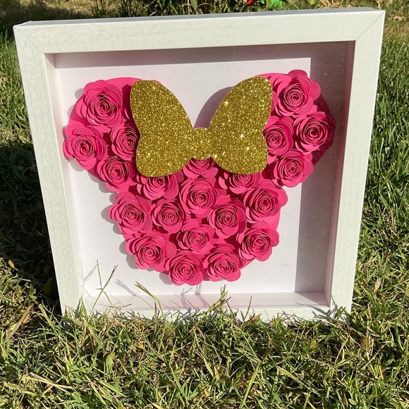 Minnie Mouse Shadow Box - Picture 3 of 4